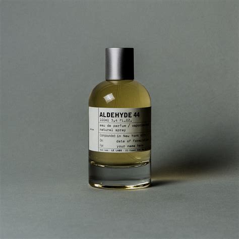 ALDEHYDE 44 .